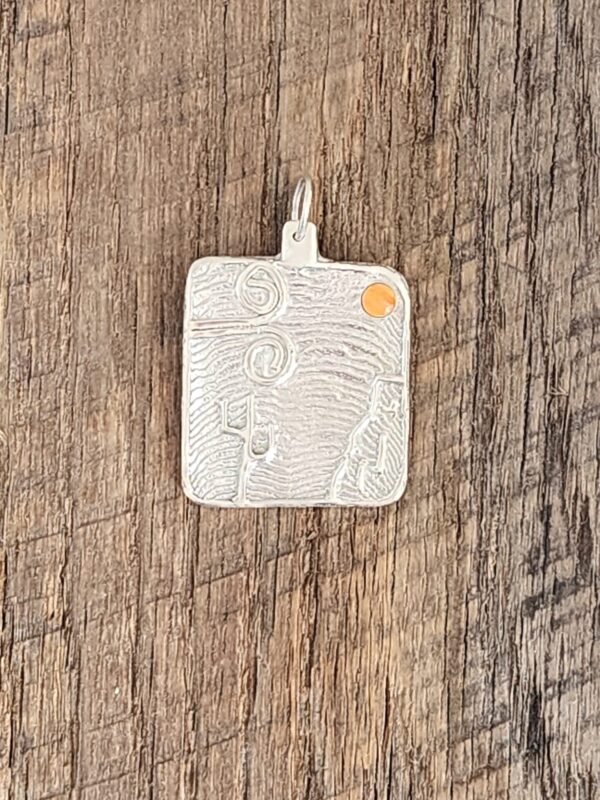 Cuttlefish Cast Desert Scene Necklace with Spiny Oyster