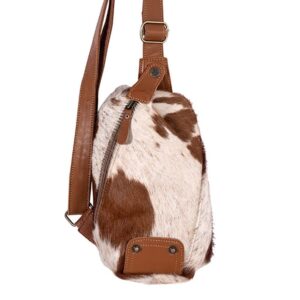Robnette Ranch Small Sling Bag in Caramel & White