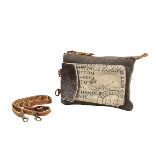 stamppocket1 Stamp Pocket Pouch