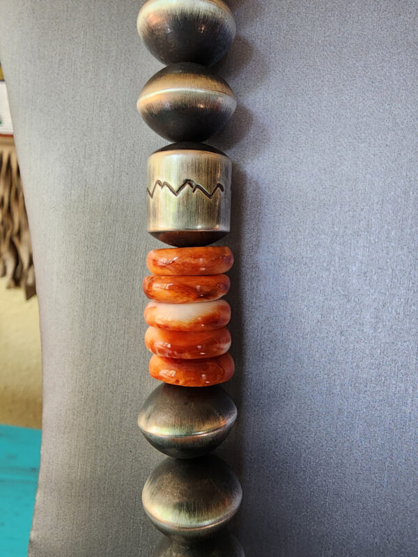 Signed Rose Martin Navajo Pearls with Spiny Oyster