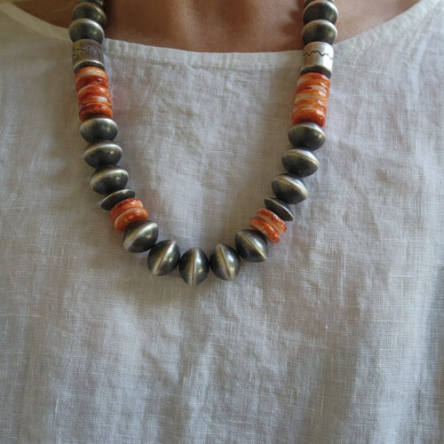 Signed Rose Martin Navajo Pearls with Spiny Oyster