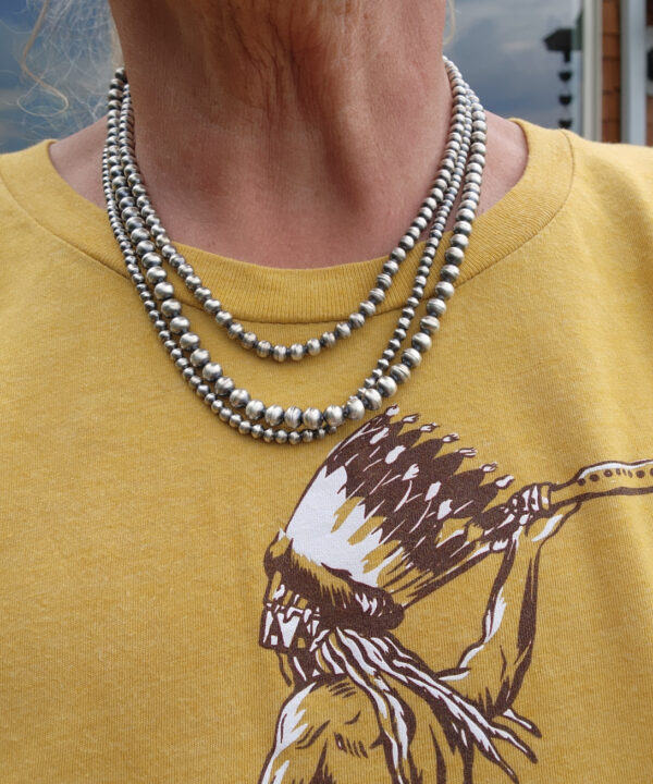 Dorinda Mariano Signed 3-Strand Navajo Pearls