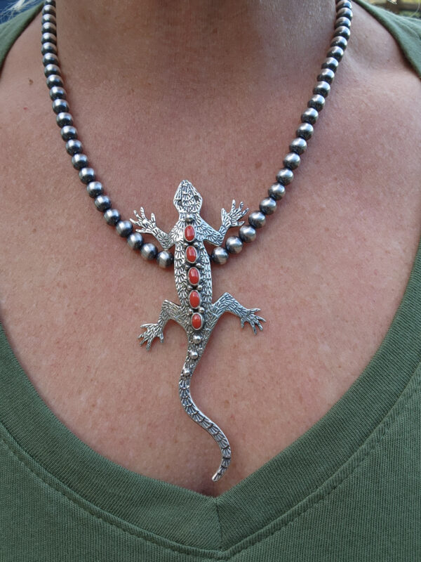 Lee Charley Mediterranean Coral Pin/Pendant